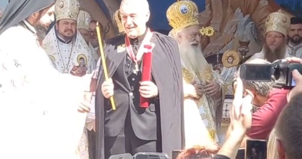 Gigi Becali și Ioan Becali au îngropat securea războiului și au redevenit „frați”: „Hai, mă, la biserică! Nu mai e timp”_7