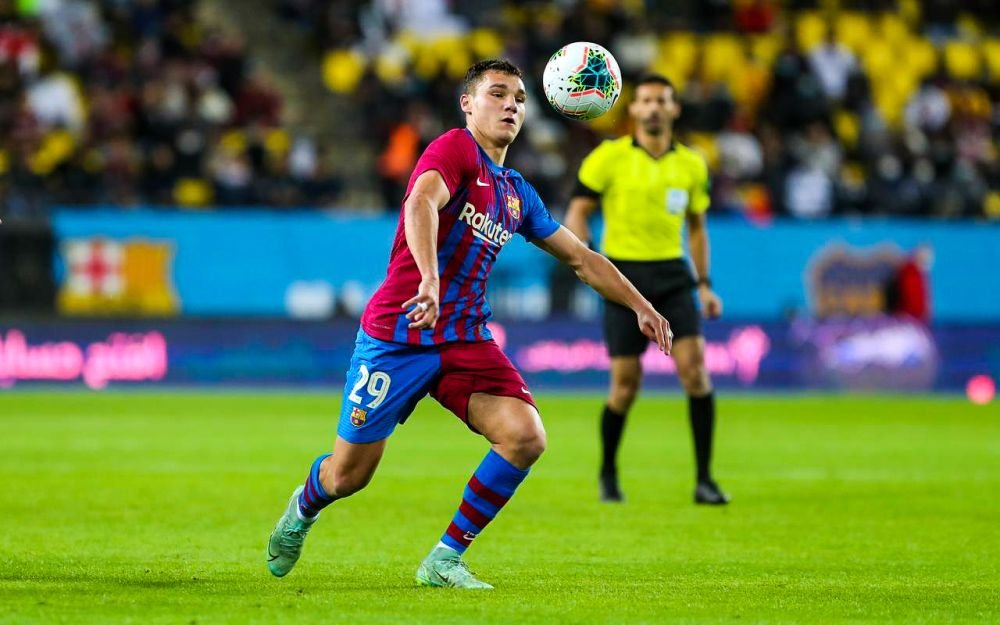 Barcelona a pierdut Maradona Cup cu Boca! Dani Alves a debutat pentru catalani, iar puștiul convocat în premieră de Xavi a înscris_2