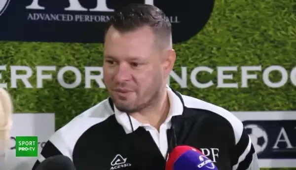 "De ce să nu merite!?" "Săgeată" pentru Adrian Mutu