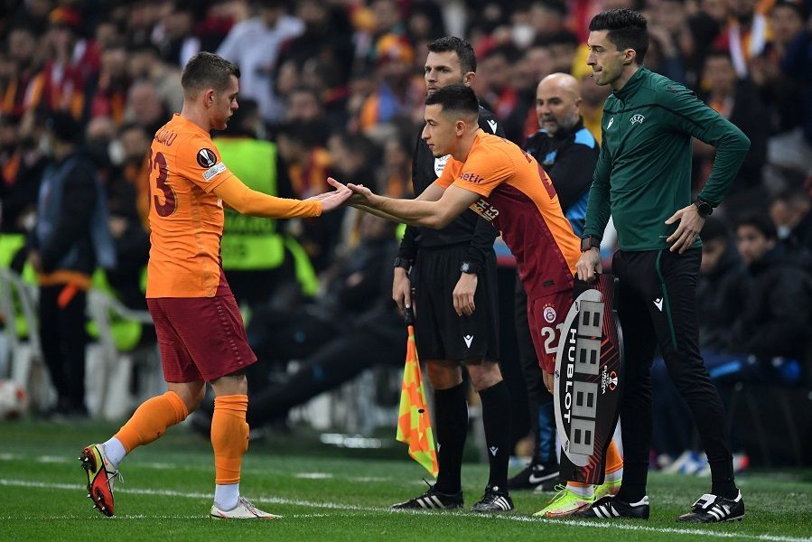 Transferul lui Ianis Hagi la Galatasaray ar putea implica un român adus în vară! Anunțul presei din Turcia _6