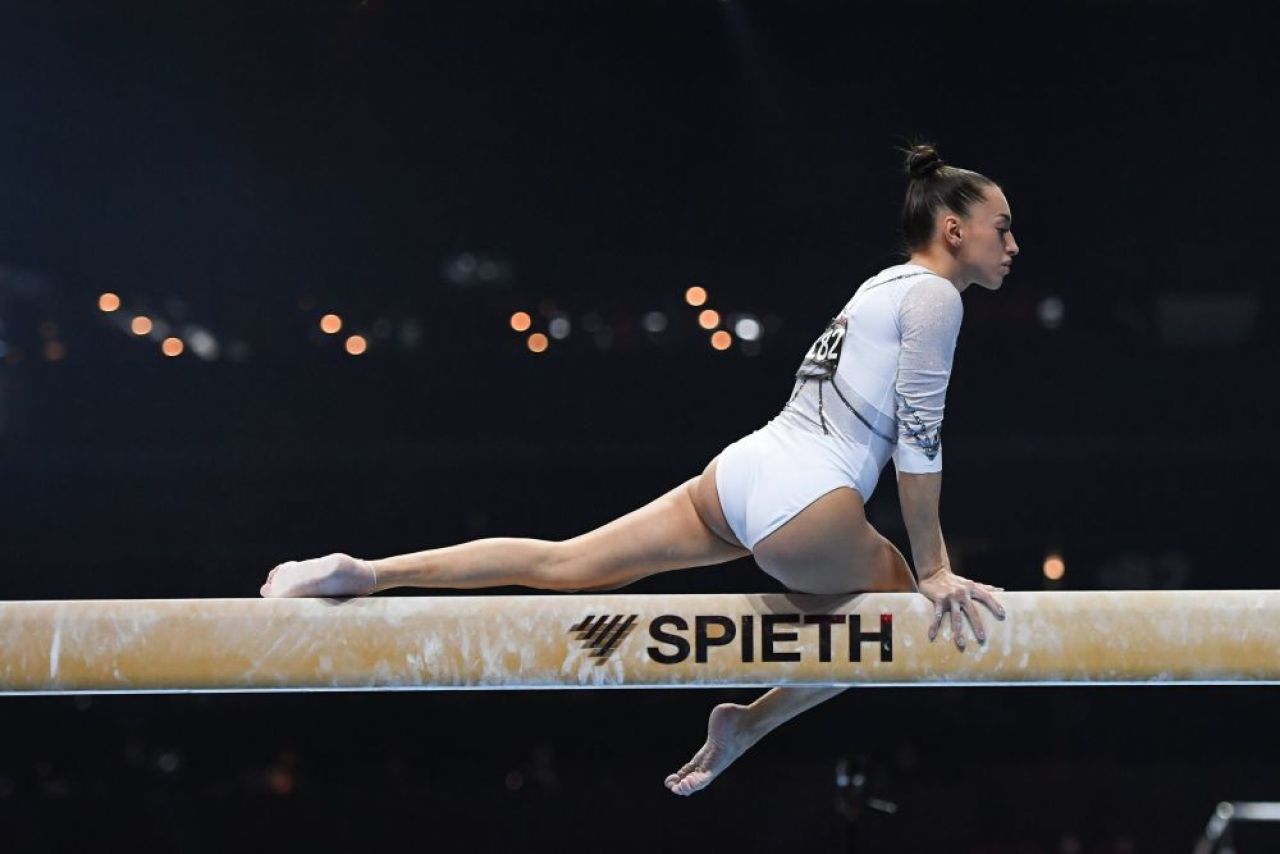 Larisa Iordache și-a anunțat oficial retragerea din gimnastică: „Azi închei acest capitol frumos!”_16