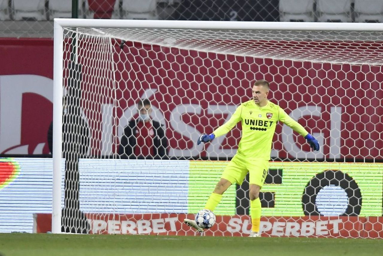 Meciul cu Mioveni i-a fost fatal! Mircea Rednic îl dă afară pe Plamen Iliev de la Dinamo_4