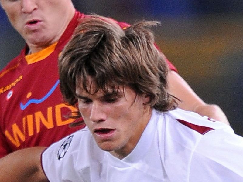 Îl mai ții minte pe Sebastian Dubarbier? Fostul campion cu CFR Cluj s-a făcut cântăreț și arată complet diferit_11