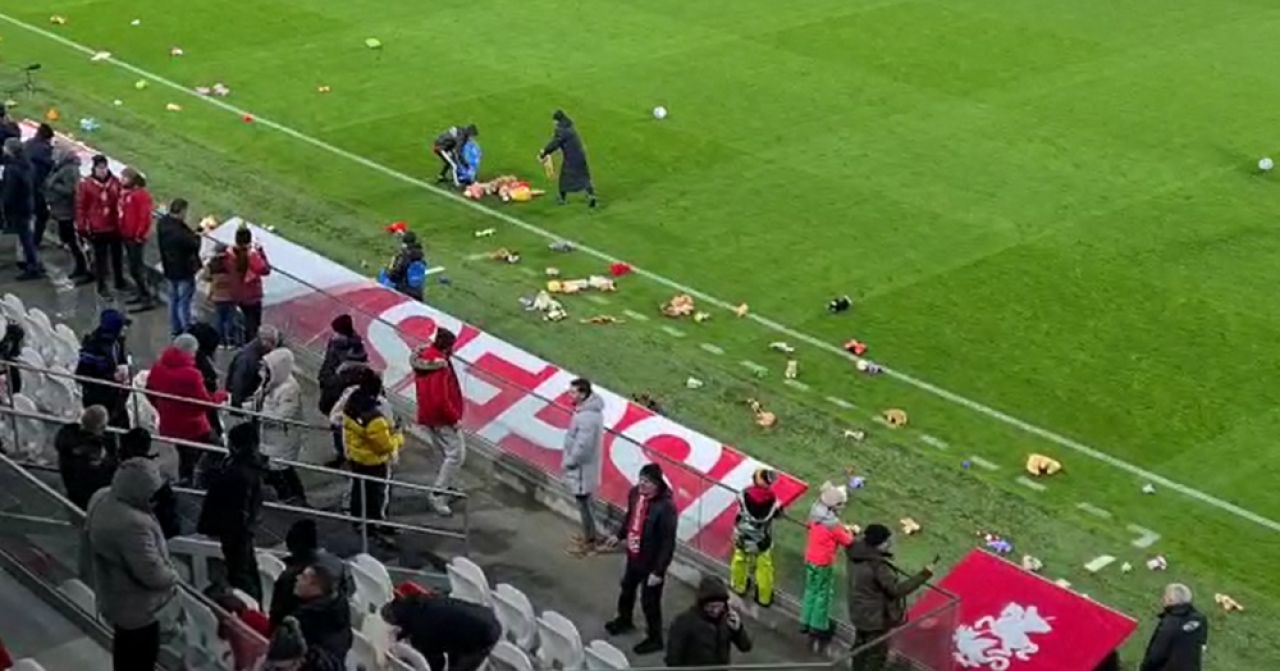 Crăciunul a venit mai devreme la Sepsi - FCSB! Gestul admirabil al suporterilor covăsneni_5