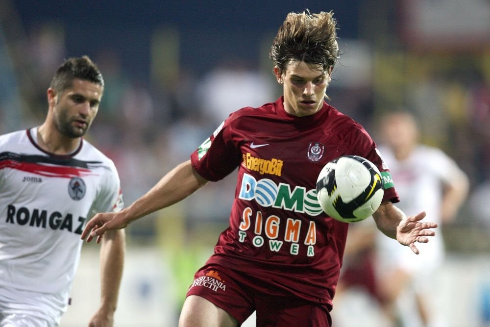 Sebastian Dubarbier, de la Champions League și dueluri cu Messi și Ronaldo, la o carieră de cântăreț: ”România, un tren pe care nu puteam să-l las să treacă”_15