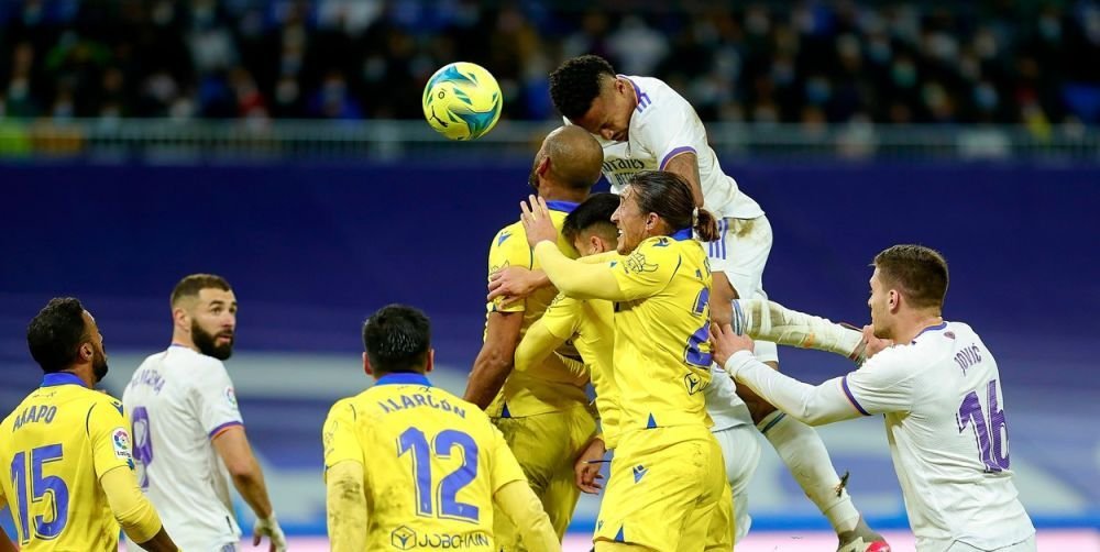 Să vină Haaland! Real Madrid nu a &icirc;nscris cu Cadiz, deși a avut 36 de șuturi spre poartă și 82% posesie