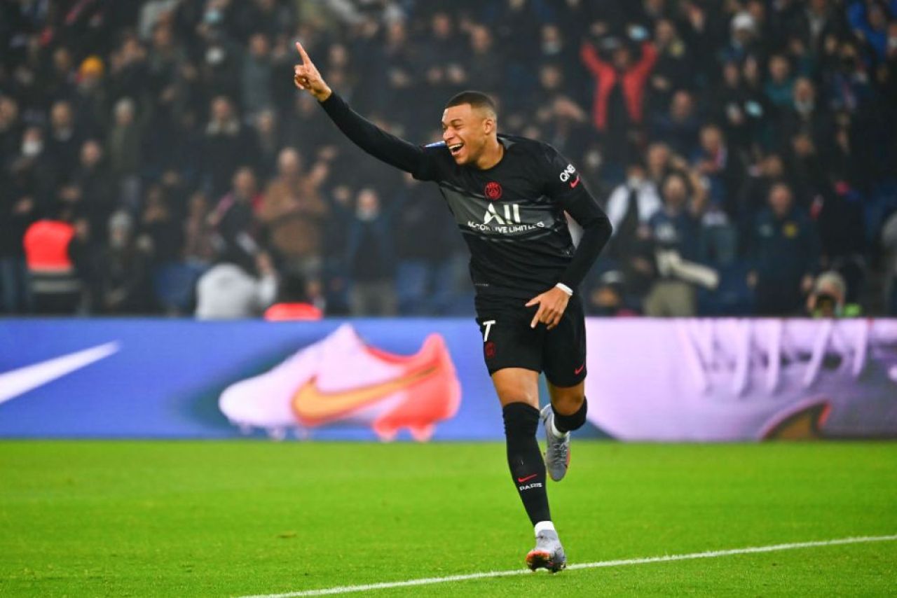 Mesajul emoționant transmis de Pele lui Mbappe de ziua lui. Cine a omis să-l felicite public pe starul francez_8