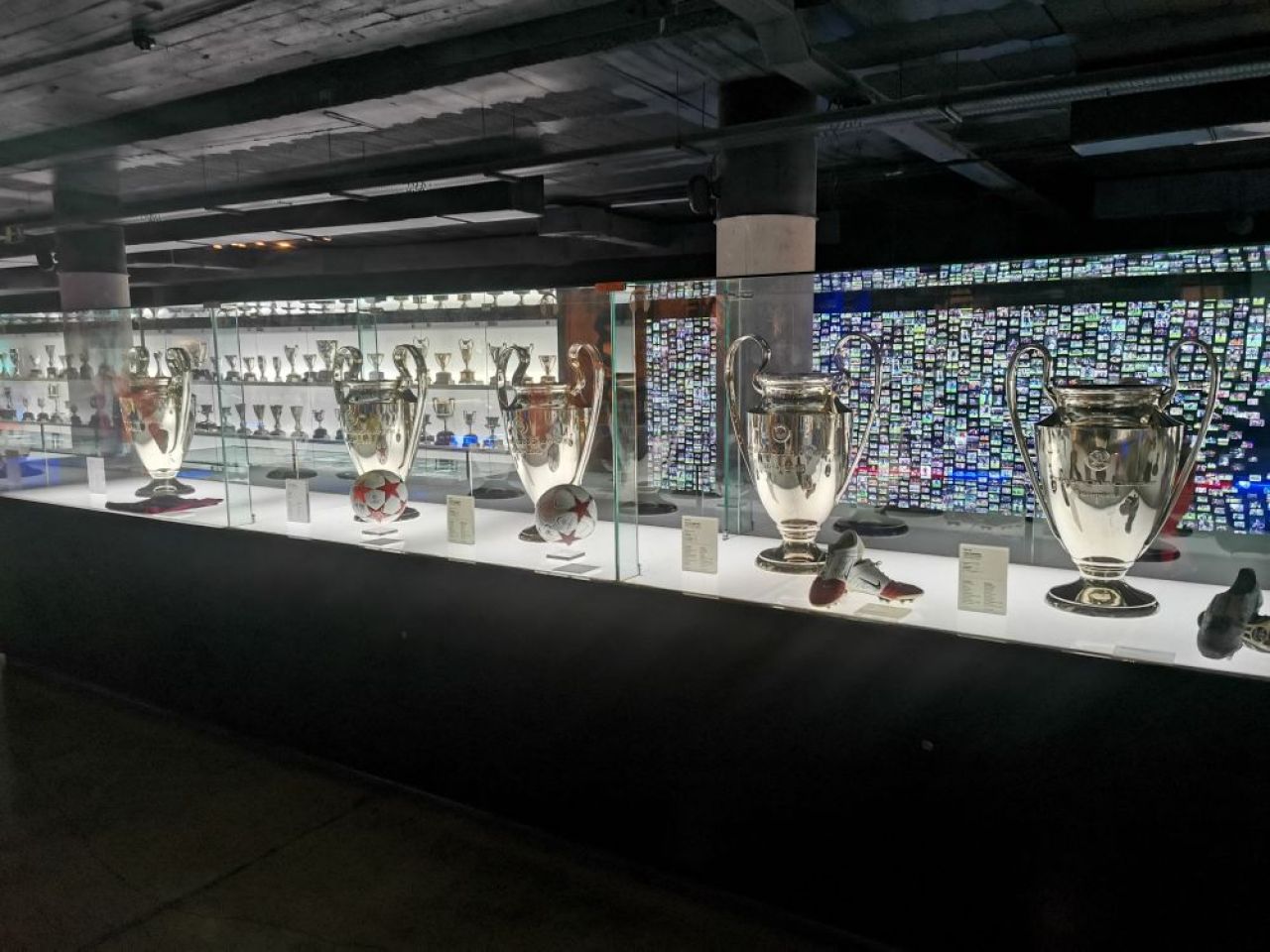 REPORTAJ | Jurnalul suporterului aflat la un meci pe Camp Nou. Trăirile de la partida care a trimis-o pe Barcelona în Europa League_28