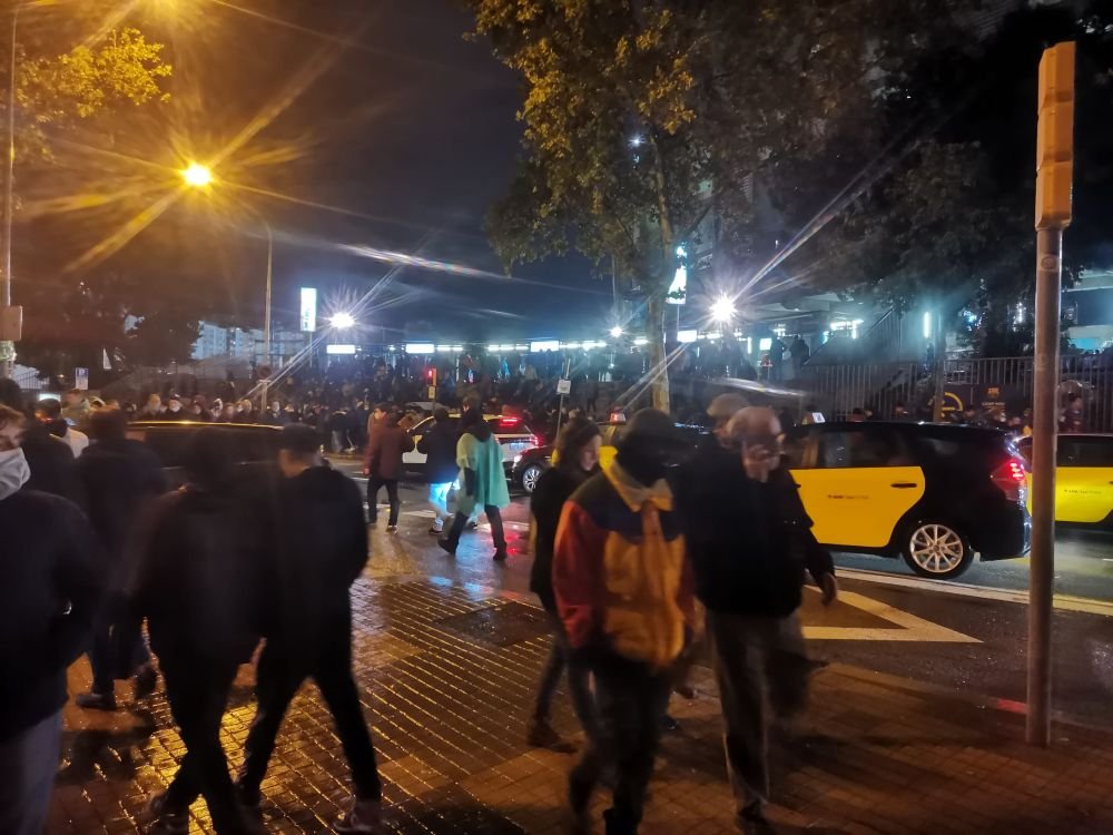 REPORTAJ | Jurnalul suporterului aflat la un meci pe Camp Nou. Trăirile de la partida care a trimis-o pe Barcelona în Europa League_50