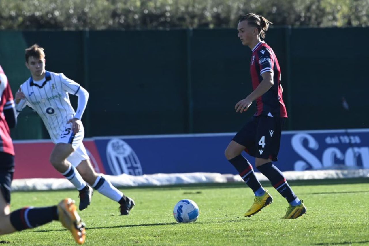 Povestea juniorului român antrenat de Mihajlovic la Bologna: le-a refuzat pe Milan și Inter, iar tatăl său a renunțat la tot pentru cariera fiului_8