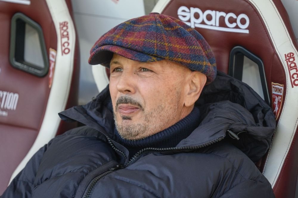 Povestea juniorului român antrenat de Mihajlovic la Bologna: le-a refuzat pe Milan și Inter, iar tatăl său a renunțat la tot pentru cariera fiului_15