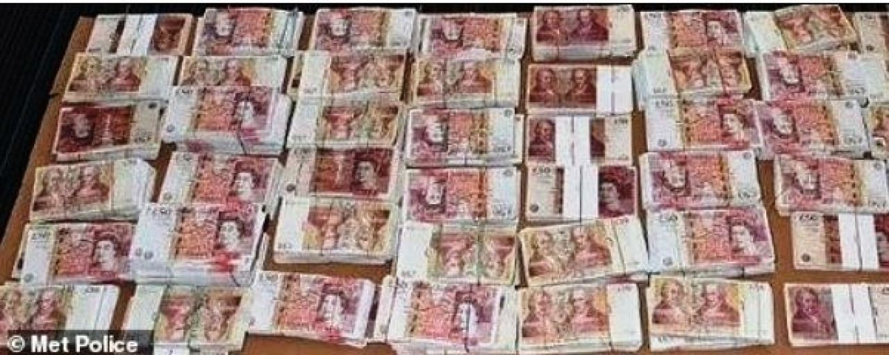 Un român, condamnat în Anglia, după ce fusese prins cu bancnote false în valoare de peste un milion de lire sterline!_3