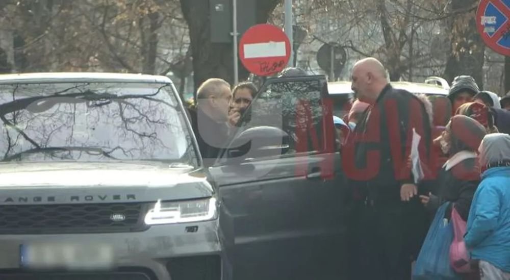 Gest neașteptat din partea lui Becali! Patronul FCSB a refuzat să-i ajute pe cei care l-au întâmpinat la poartă_3