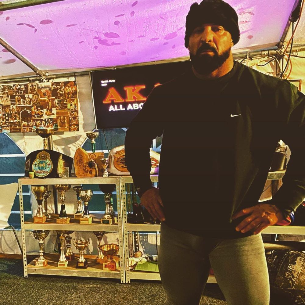 Frederic Sinistra, triplu campion mondial la kickboxing, s-a stins din viață! A murit infectat de Covid-19, la scurt timp după externare_5