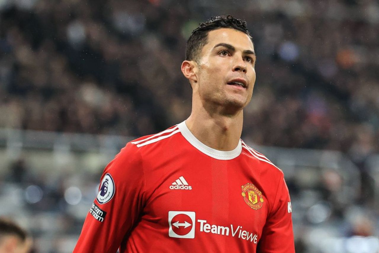Ronaldo, pus la zid de un fost coleg după ce a fugit de pe teren: