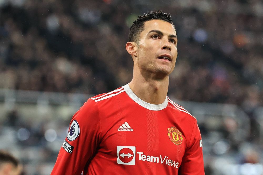 Ronaldo, pus la zid de un fost coleg după ce a fugit de pe teren: