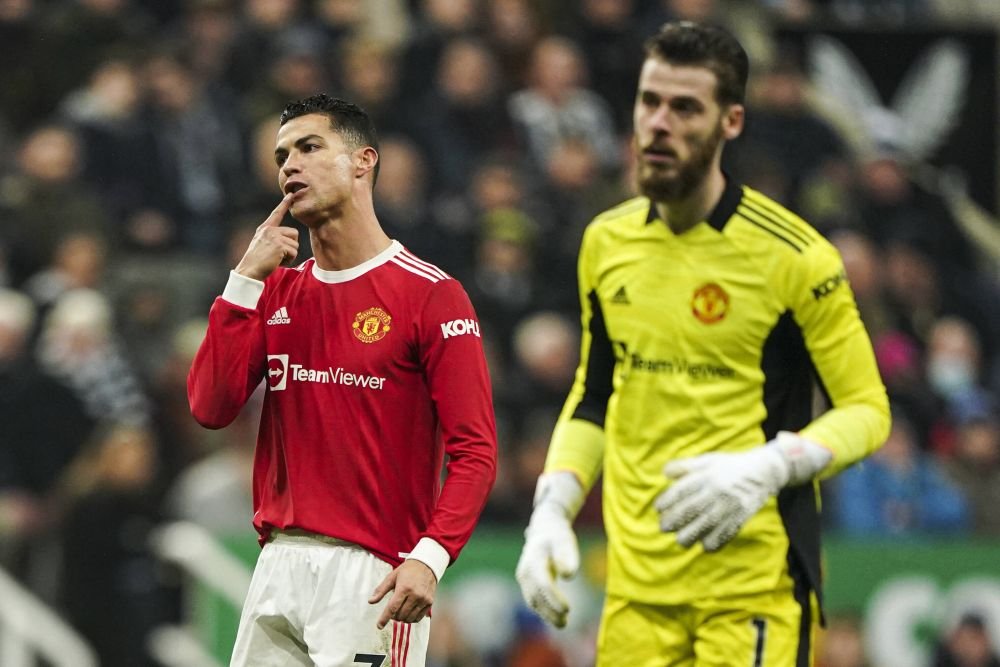 Ronaldo, pus la zid de un fost coleg după ce a fugit de pe teren: 