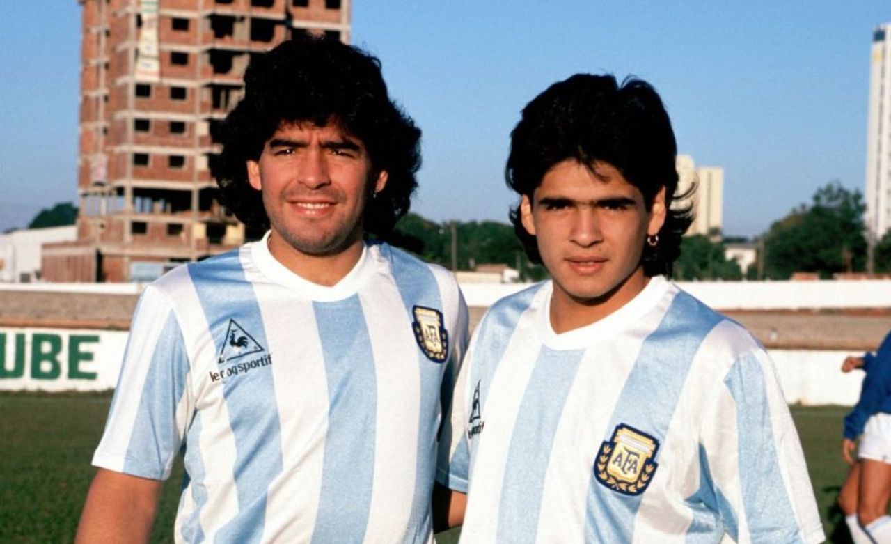 Fratele mai mic al lui Diego Maradona a murit la 52 de ani! A suferit un stop cardiac _1