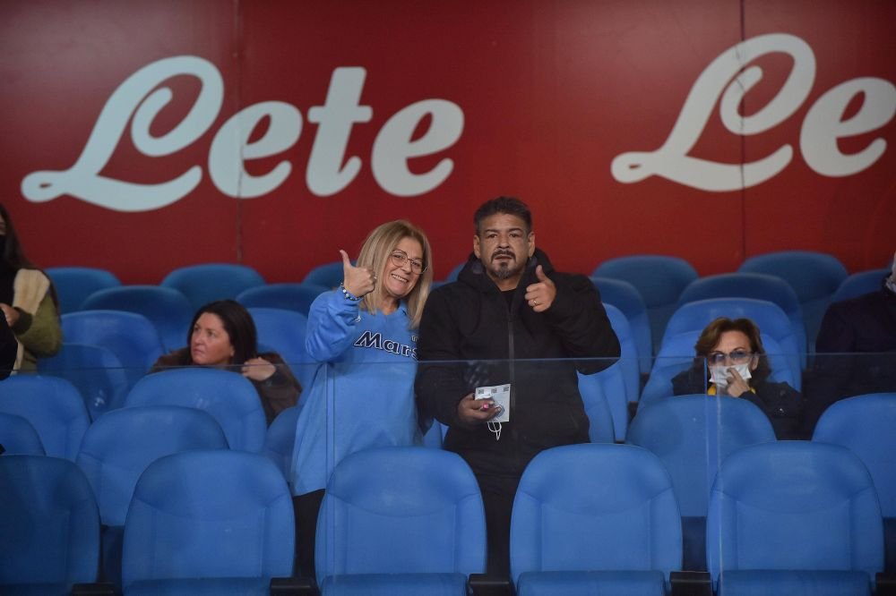 Fratele mai mic al lui Diego Maradona a murit la 52 de ani! A suferit un stop cardiac _5