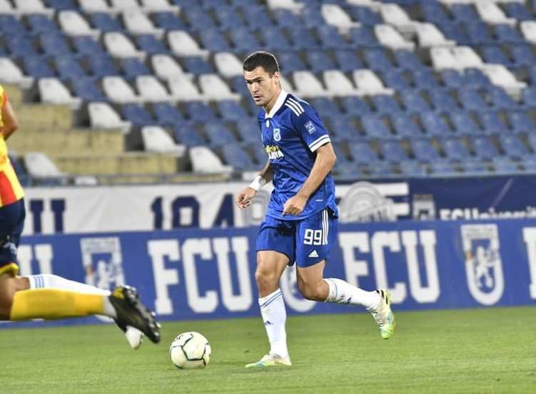 SPECIAL | Fotbalistul globe-trotter! Vorbește trei limbi străine, a jucat în cinci țări și are deja carnet de antrenor_7