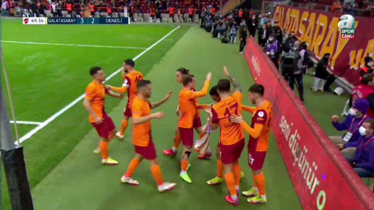 Cicâldău și Moruțan, titulari în meciul nebun cu Denizlispor! Galata, eliminată din Cupă după ce a revenit de două ori_1