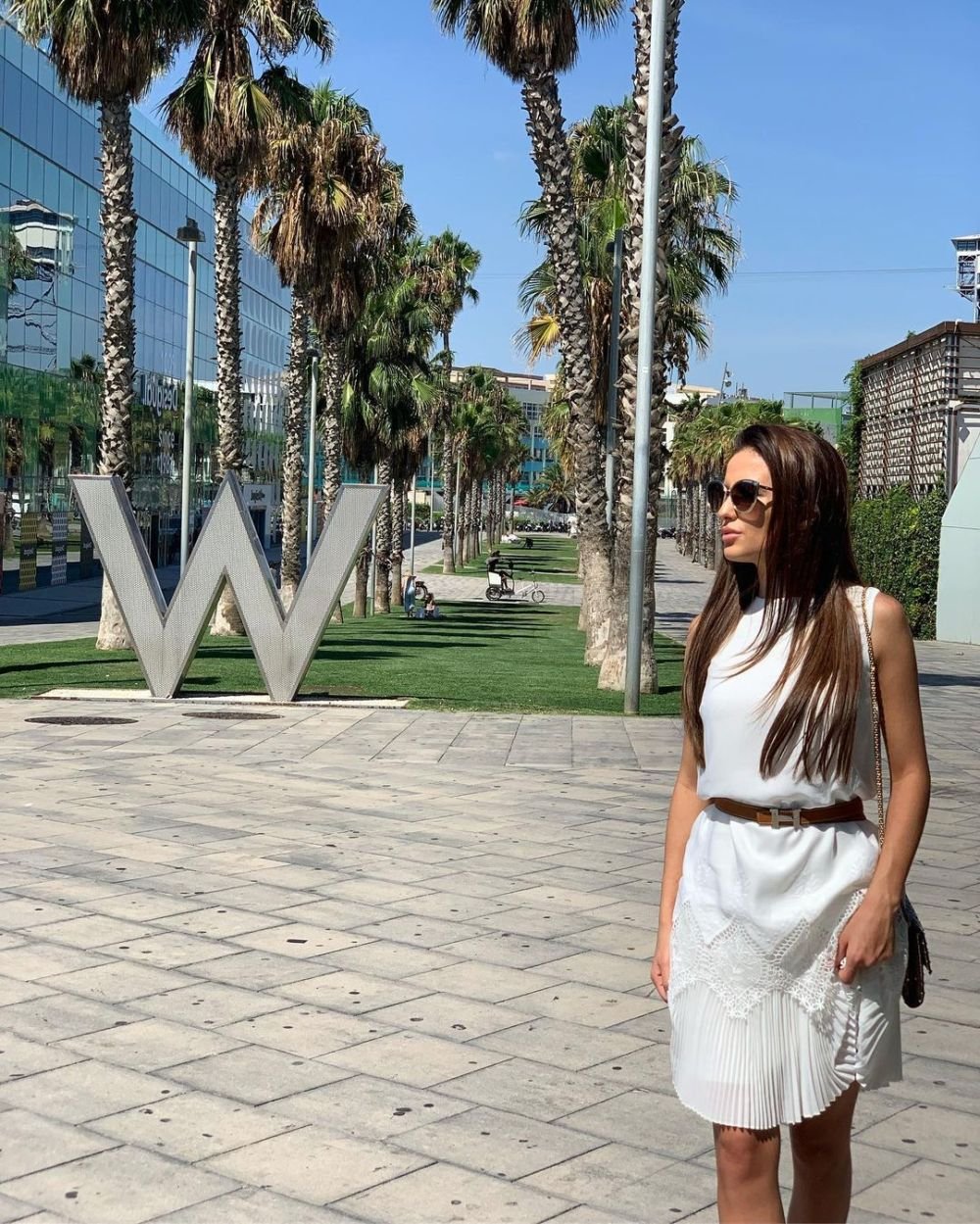 Poate fi considerată cea mai atractivă iubită a unui fotbalist român. Cine e tânăra care se laudă cu trup de model _14