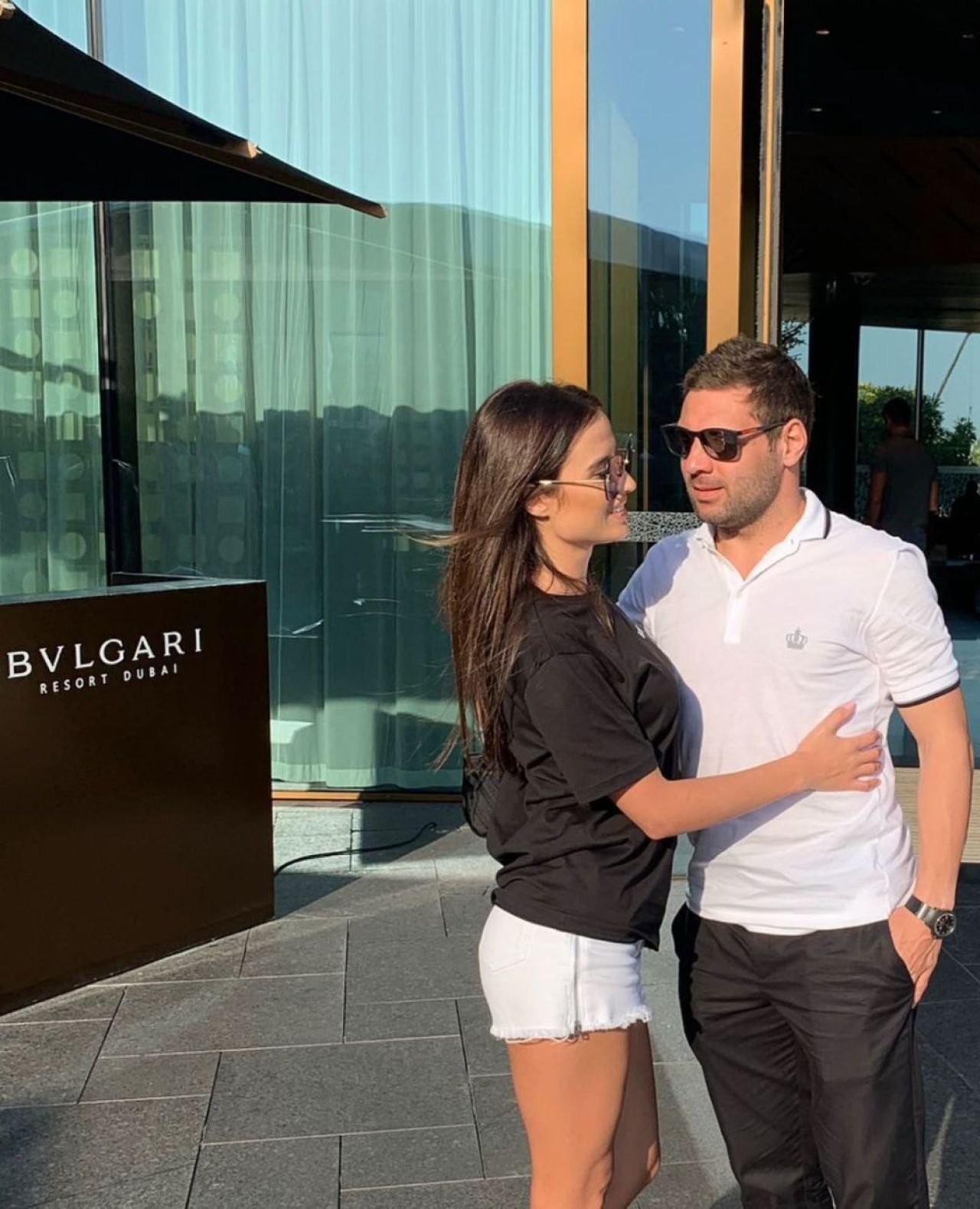 Poate fi considerată cea mai atractivă iubită a unui fotbalist român. Cine e tânăra care se laudă cu trup de model _25