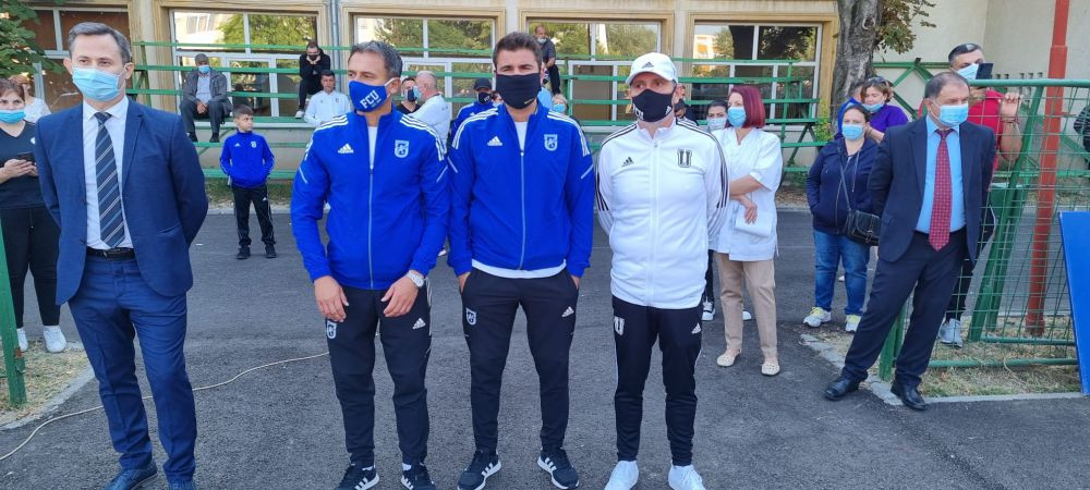 Burleanu, a căzut cloșca? Leo Badea scrie despre finala pentru postul de selecționer al României_11