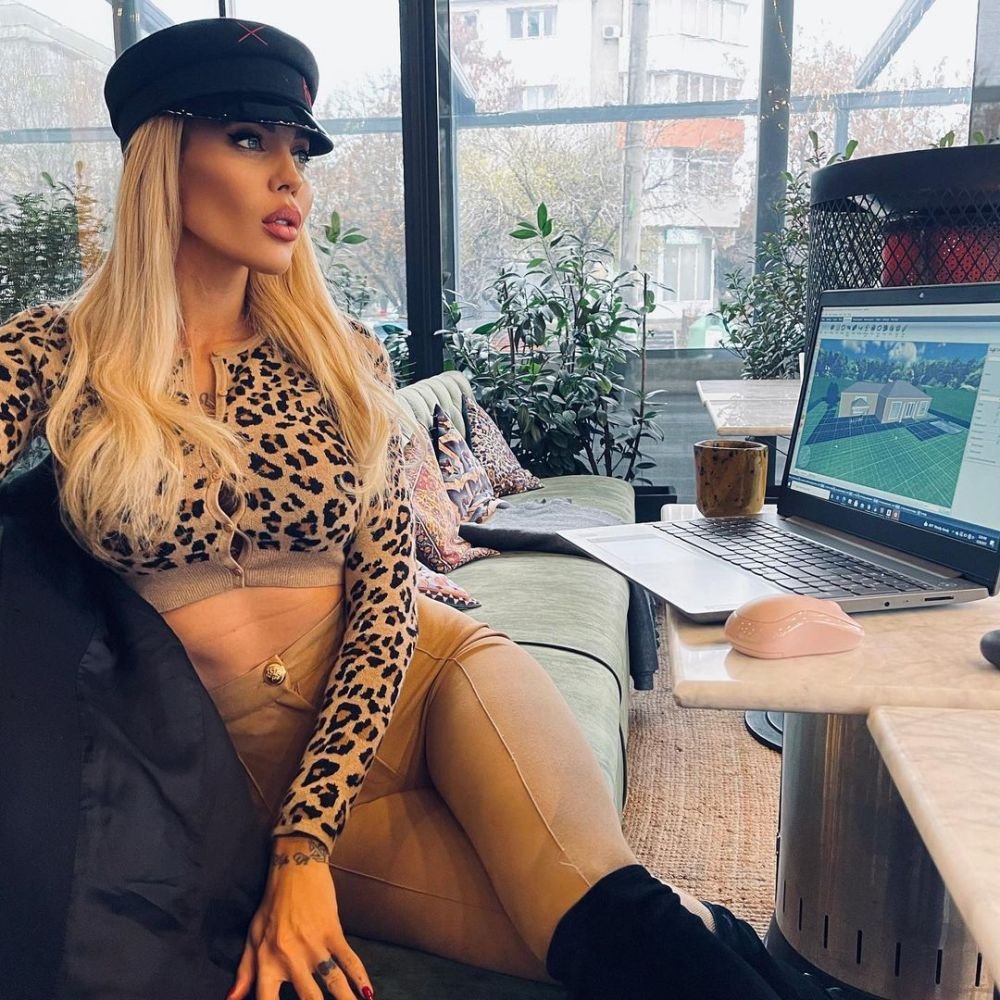 Deja face spectacol în Bănie! Gabi Enache are cu ce se mândri. Are o iubită model, lipsită de inhibiții: cum arată Lena_22