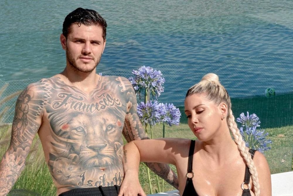 Wanda și Mauro Icardi, imagini explozive din vacanță. El a impresionat cu tatuajele, ea cu formele generoase_9