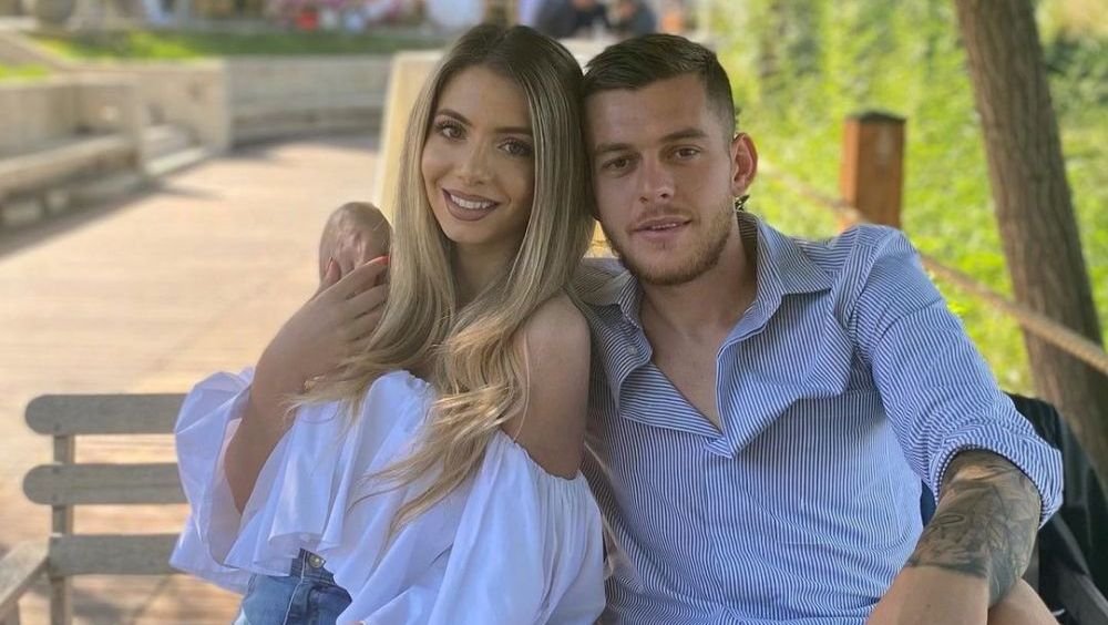 Alexandru Cicâldău, vacanță în Dubai alături de partenera lui. Bianca a făcut senzație cu ținuta sa, de Revelion_15