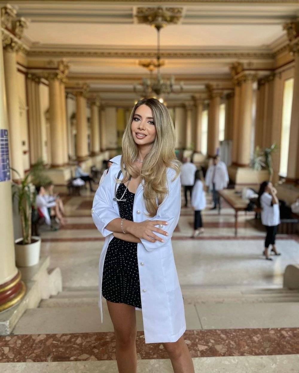Alexandru Cicâldău, vacanță în Dubai alături de partenera lui. Bianca a făcut senzație cu ținuta sa, de Revelion_54
