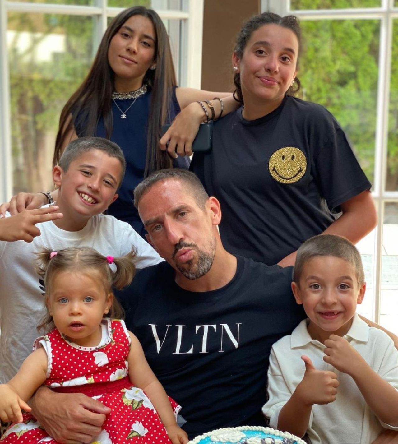 Nu doar impresarii le decid viitorul fotbaliștilor! Soția lui Ribery i-a blocat acestuia transferul la Real Madrid_1