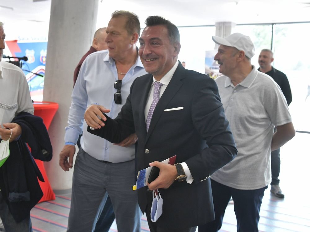 Apare o nouă &bdquo;perlă&rdquo; la FCSB!? Puștiul care l-a impresionat pe Ilie Dumitrescu: &bdquo;Este un jucător cu potențial mare!&rdquo;