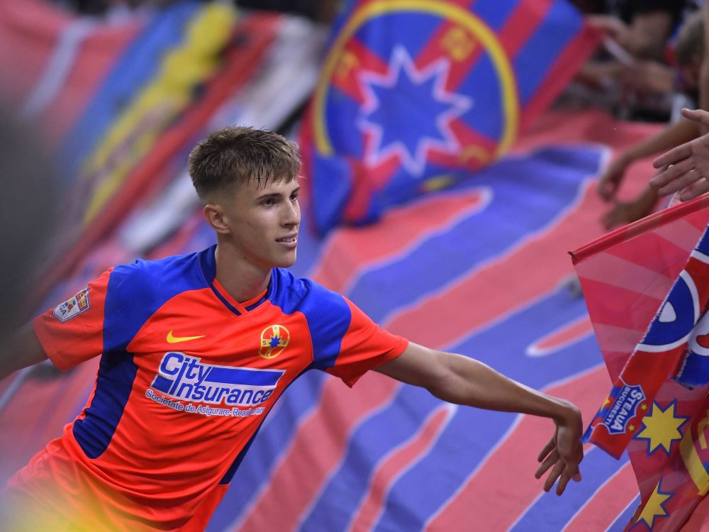 &rdquo;Părintele&rdquo; se ia de lăudătorii lui Octavian Popescu: &rdquo;E făcut Il Fenomeno . Băi, sunteți nebuni la cap&rdquo;