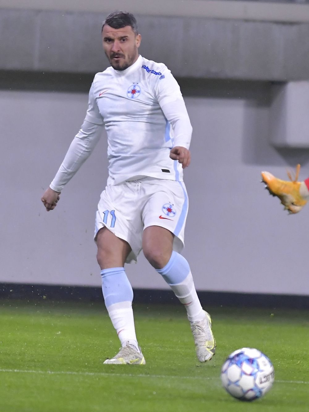 Doar o zi a stat Budescu fără echipă! Mijlocașul ofensiv s-a înțeles cu noul club_4
