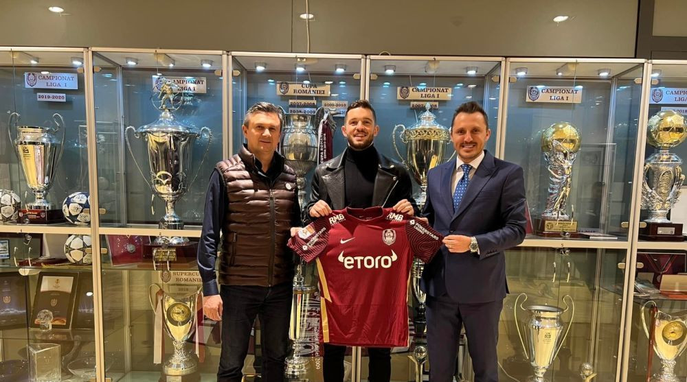 Cfr Cluj L A Blindat De Bani Pe Bus Pentru A Semna Znici Macar Fcsb Nu Putea Sa I Ofere Salariul Acesta 3