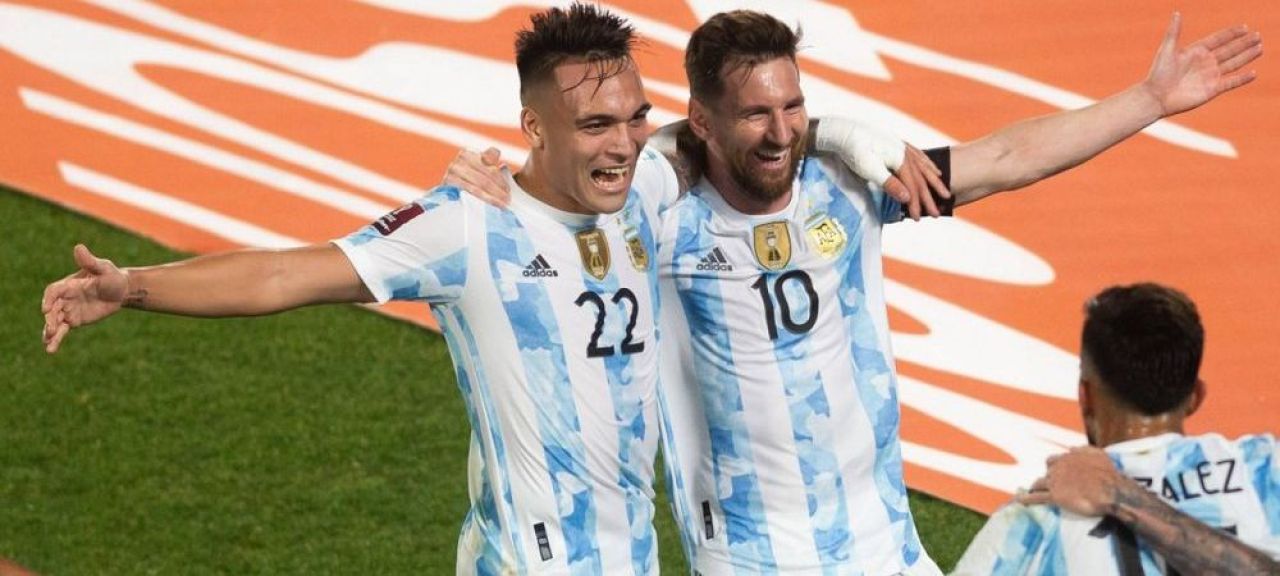 Lionel Messi s-a vindecat de Covid. A plecat din Argentina spre Paris cu un avion privat_1