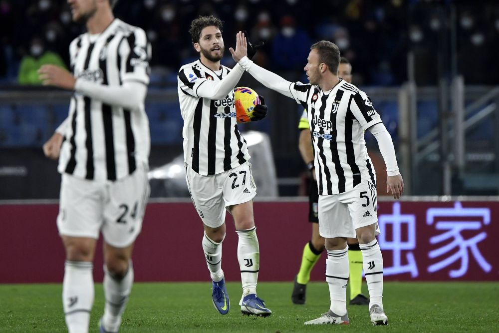 Roma - Juventus 3-4. Thriller pe Olimpico! Echipa lui Mourinho a încasat 3 goluri în 7 minute_6