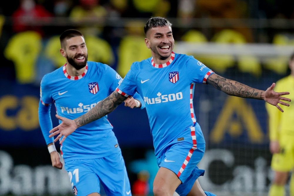 'Golul sezonului!' Angel Correa a marcat de la mijlocul terenului pentru Atletico Madrid_2