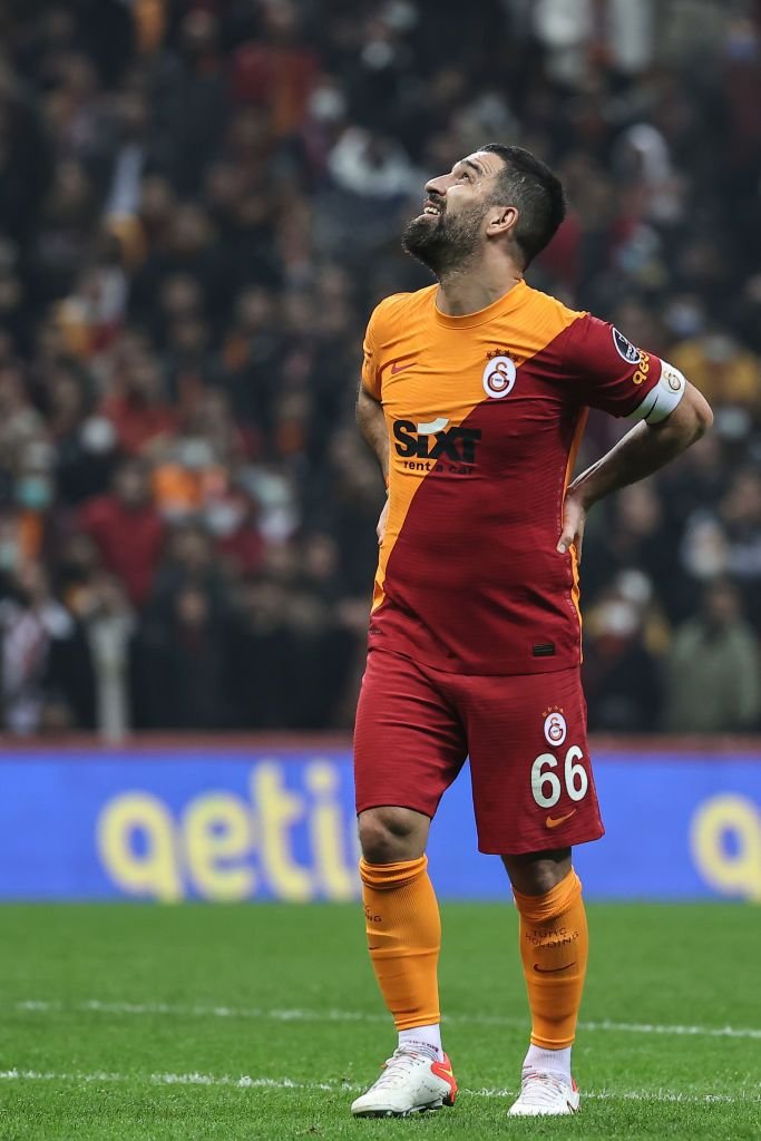 Arda Turan, de nerecunoscut la revenirea pe teren! „Noul Hagi”, ținta ironiilor pe rețelele de social media _3