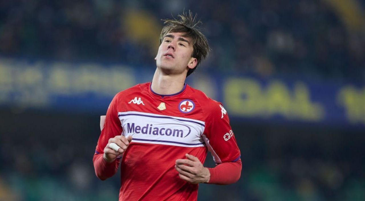 Vlahovic tot mai aproape de Arsenal! Arteta a sugerat că-și dorește aducerea unui atacant cât de curând_3