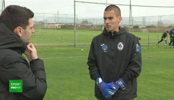 FCSB a ratat transferul unui portar atipic! Jucătorul are două facultați și ascultă muzica rock