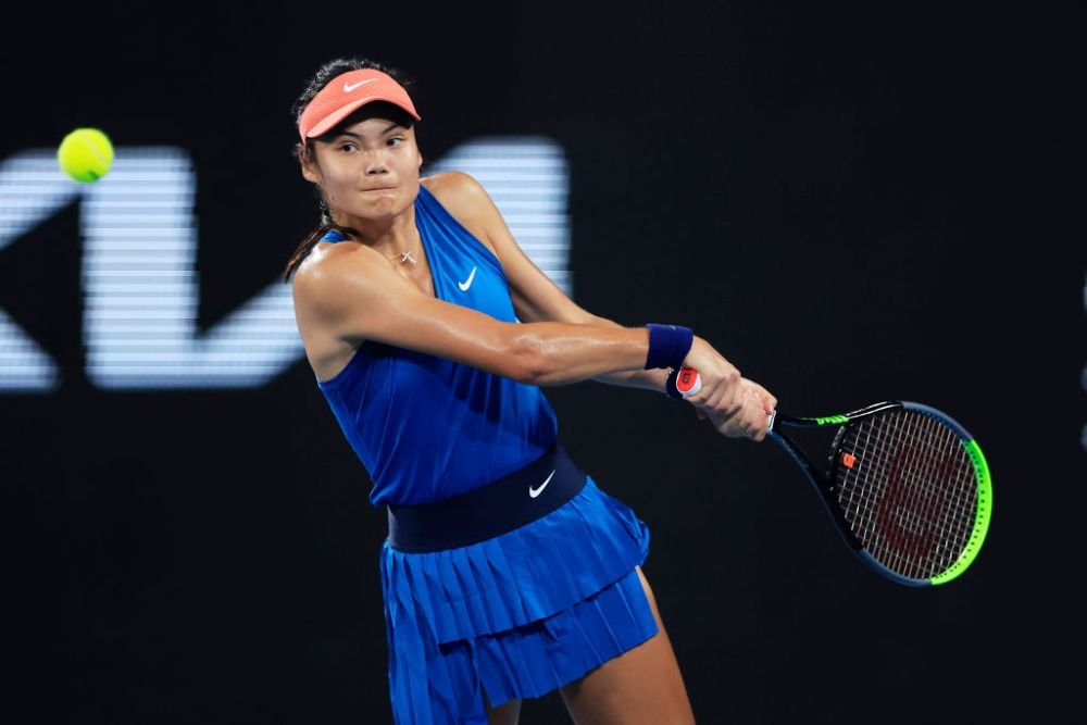 Emma Răducanu, distrusă de Elena Rybakina, scor 6-0, 6-1 în primul meci oficial al sezonului! _14