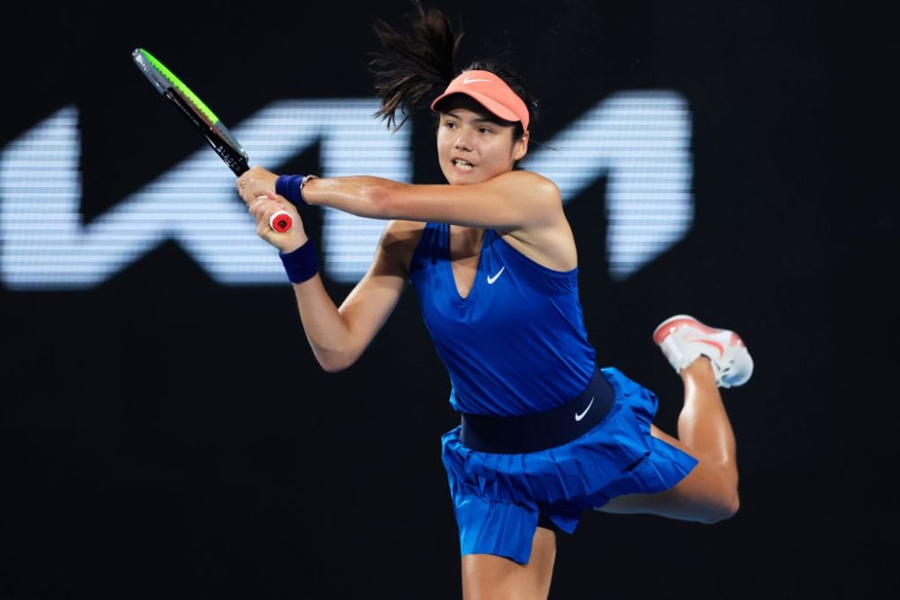 Emma Răducanu, distrusă de Elena Rybakina, scor 6-0, 6-1 în primul meci oficial al sezonului! _16