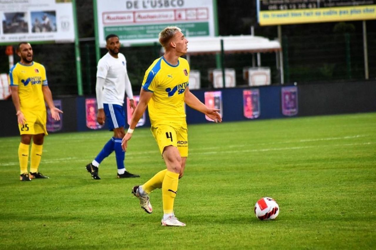 Întăriri din Franța pentru Dinamo! Primul transfer realizat de Florin Răducioiu nu a mai jucat de două luni _1