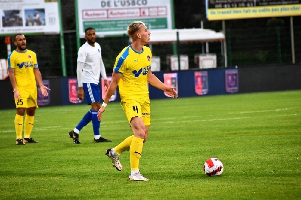 Întăriri din Franța pentru Dinamo! Primul transfer realizat de Florin Răducioiu nu a mai jucat de două luni _1