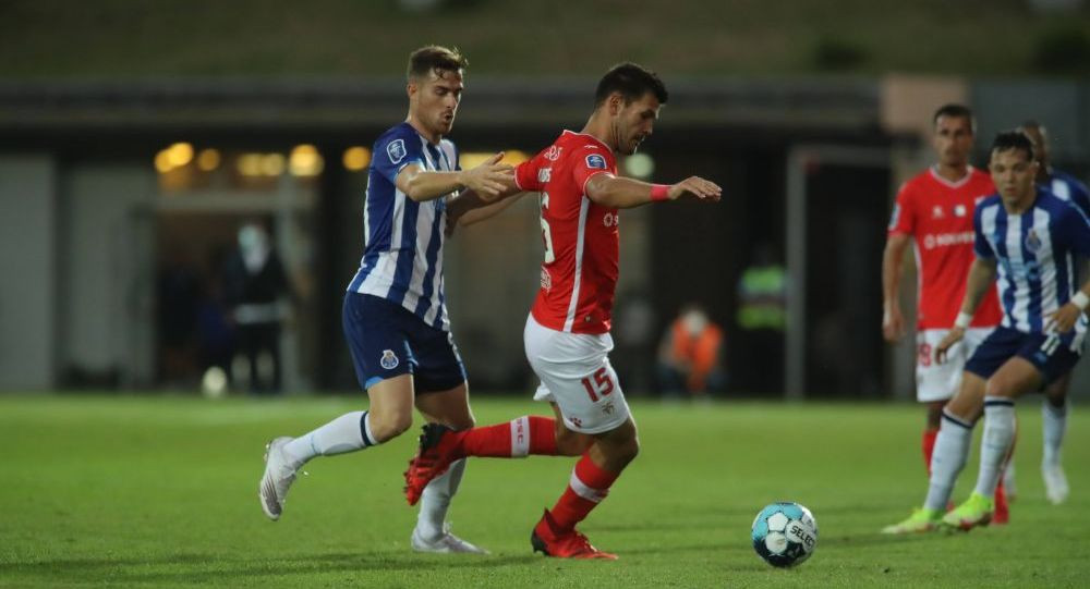 Un &rdquo;tricolor&rdquo; care a refuzat FCSB, dat afară de la echipă după un singur meci jucat!