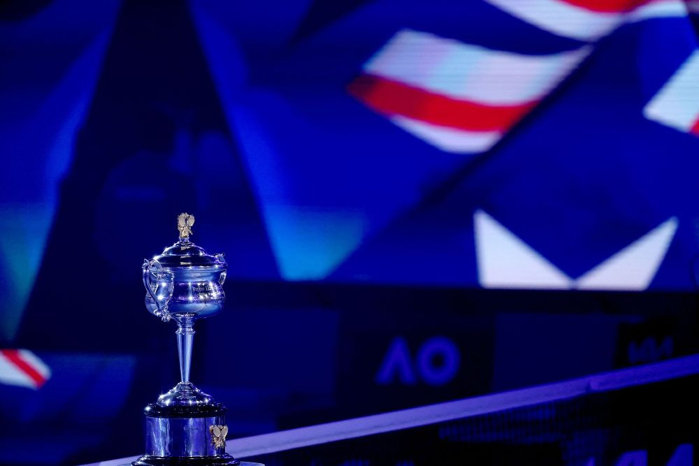 Au tras de timp cât au putut! Organizatorii Australian Open l-au inclus pe Djokovic în programul primei zile a turneului_21