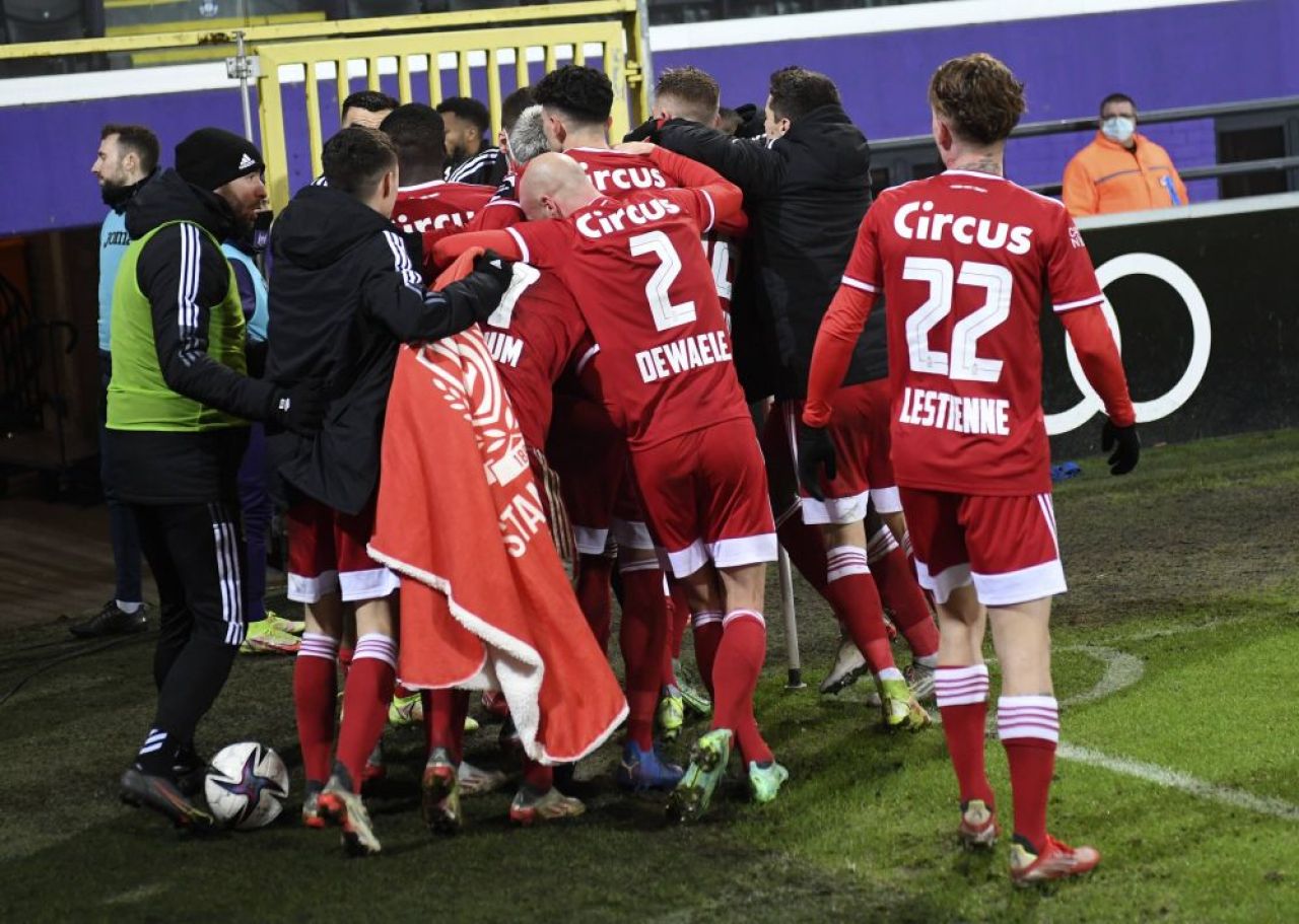 Denis Drăguș, gol în derby-ul cu Anderlecht! Finalizare superbă pentru român_8